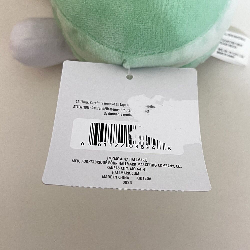 Hallmark Better Together Teacup and Macaron Cookie Magnetic Plush Pair Set w/TAG - Picture 7 of 11
